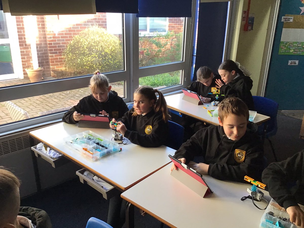 Stjohnscoventry's tweet image. This afternoon is all about sensors and how to set different algorithms #stem #year6 #iwillshine