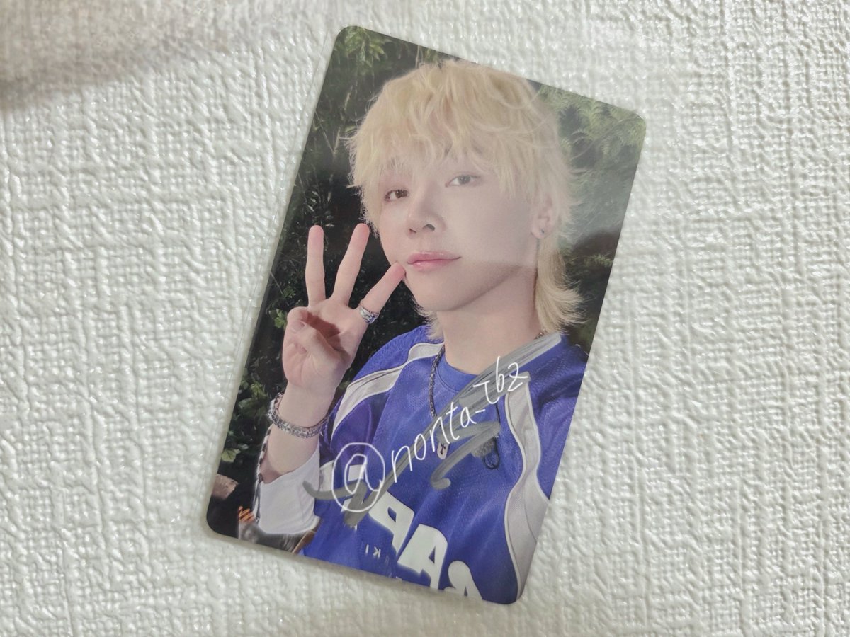 別グルですけど直筆サイン入りラキドロ当たりまして🥹嬉しいいいいね