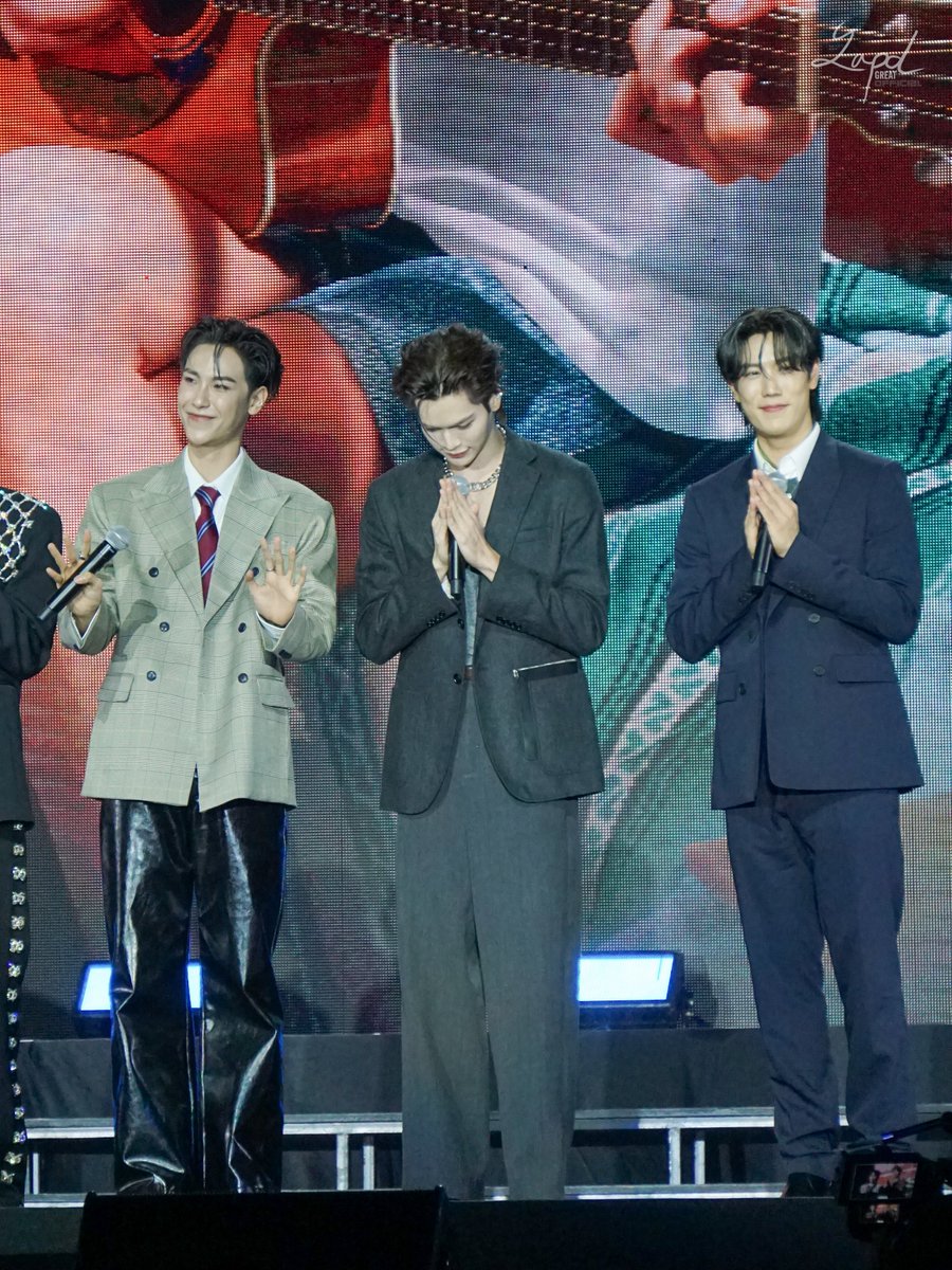 Greatsapolofc's tweet image. ช่วยด้วยค่ะ นี่มันความสัมพันธ์อะไรกันคะเนี่ยยย 

@Thej_Juniors @markjrtnfanclub

GREATSAPOL MAGIC VIBES 2026 
#GMMTV2026
#grtsp
#TwentyOneSeries