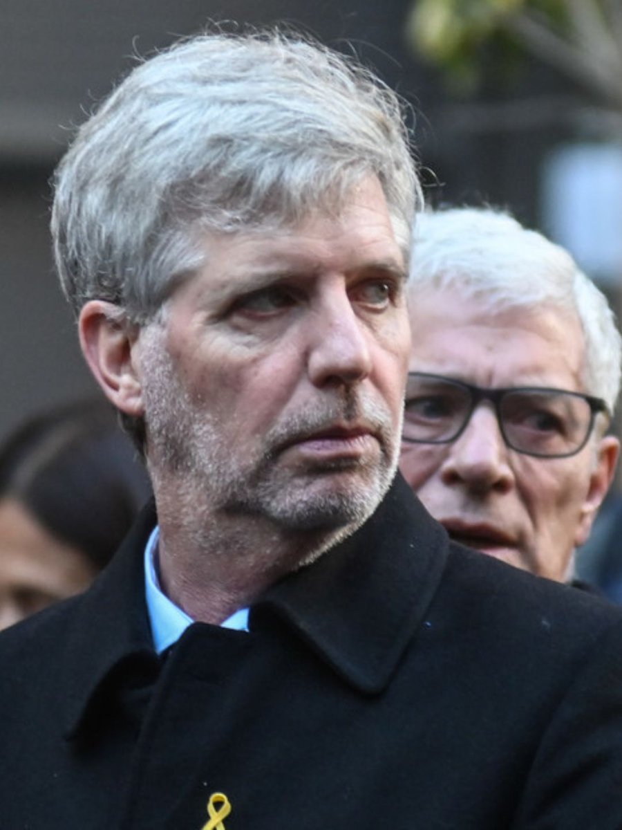 clarincom's tweet image. INTERNA EN LA SIDE: NEIFFERT SE ACERCA A KARINA Y CRECE LA TENSIÓN CON SANTIAGO CAPUTO

Sergio Neiffert, jefe de la SIDE, se distanció de Santiago Caputo —su impulsor político— y fortaleció su vínculo con Karina Milei, en medio de cuestionamientos por su “débil gestión” y…