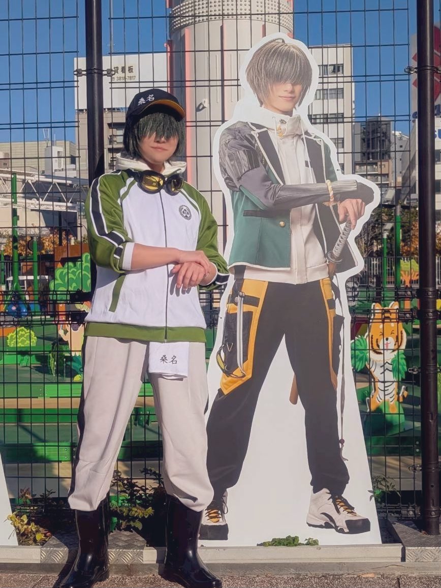 gren_push's tweet image. 🔆Cosplay
てでしｺﾗﾎﾞありがとうございました‼️

桑ちゃん江で並ぶと体格いいのね…
(村正派に挟まれるとちみこく見える)
からちゃん、鶴さんと仲良くね………

#コスプレTDC