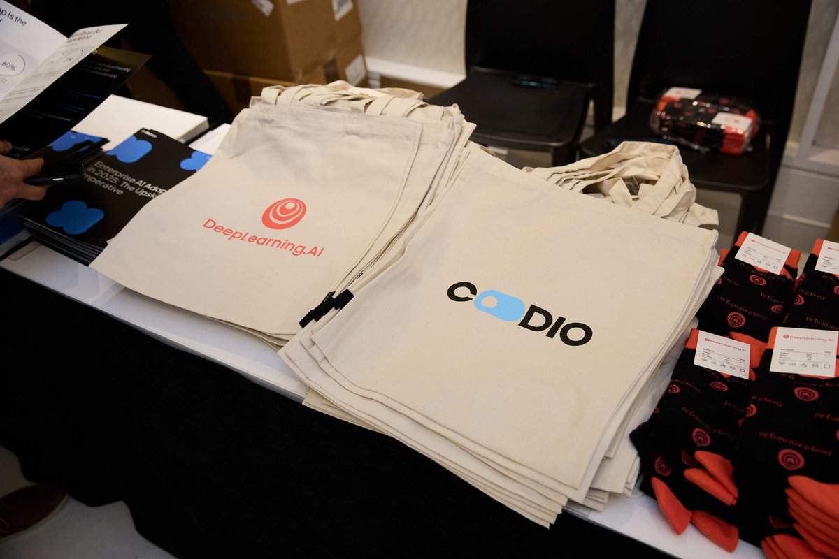 DeepLearningAI's tweet image. Big thanks to @CodioHQ for supporting AI Dev 25 x NYC and being part of it. Plus, it was cool seeing Codio&apos;s CEO chatting with devs at their demo booth!