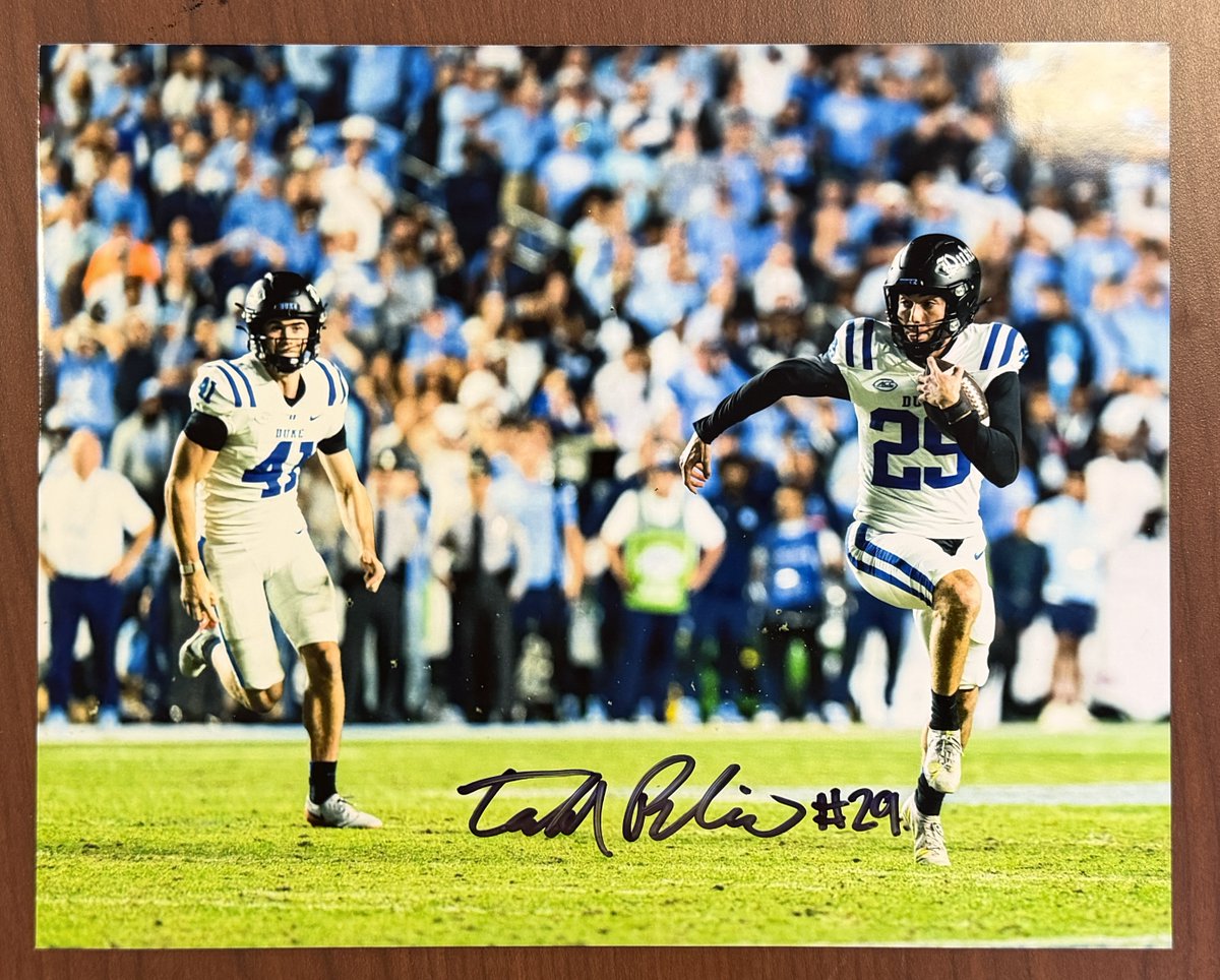 DukeFOOTBALL's tweet image. Want your piece of history that helped keep the Victory Bell in Durham?

Get your own signed picture of Todd Pelino&apos;s big play now 👀

😈 goduke.evenue.net/cgi-bin/ncomme…