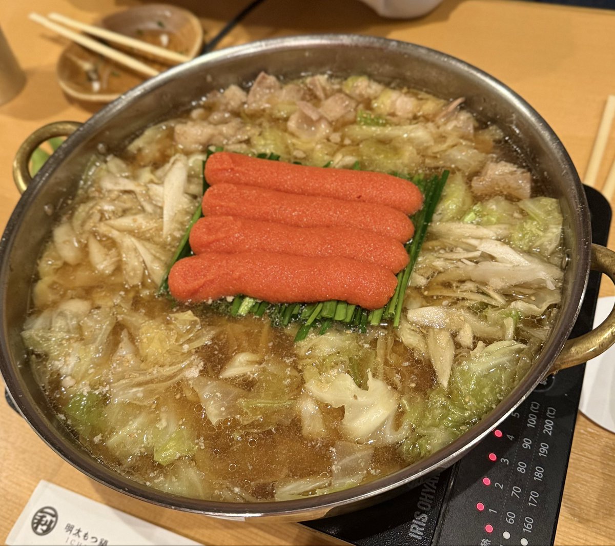 castle_osh's tweet image. 今月のみっちぇるの忙しウィークは本日で終了！〆の懇親会に初めてのお店に連れて行って貰ったのだー！！
めんたいもつ鍋…うーん笑

#メシテロリストX