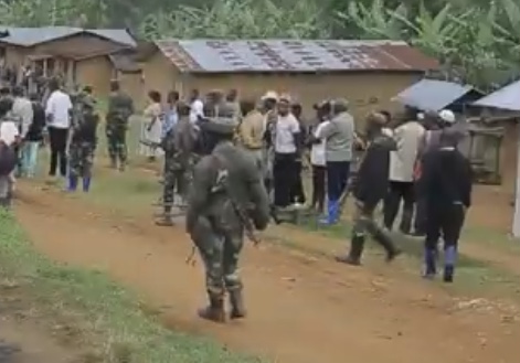 MTT_News's tweet photo. ADF Islamists Kill Pregnant Women in the DRC https://t.co/Ulm1gFcBSb MODERN TOKYO  TIMES #DRC #Christians #Islamists #ADF #massacre #persecution #アフリカ #ウガンダ #コンゴ民主共和国 #テロリストによる攻撃 #テロ組織 #迫害 #基督 https://t.co/TvqoeeHca8
