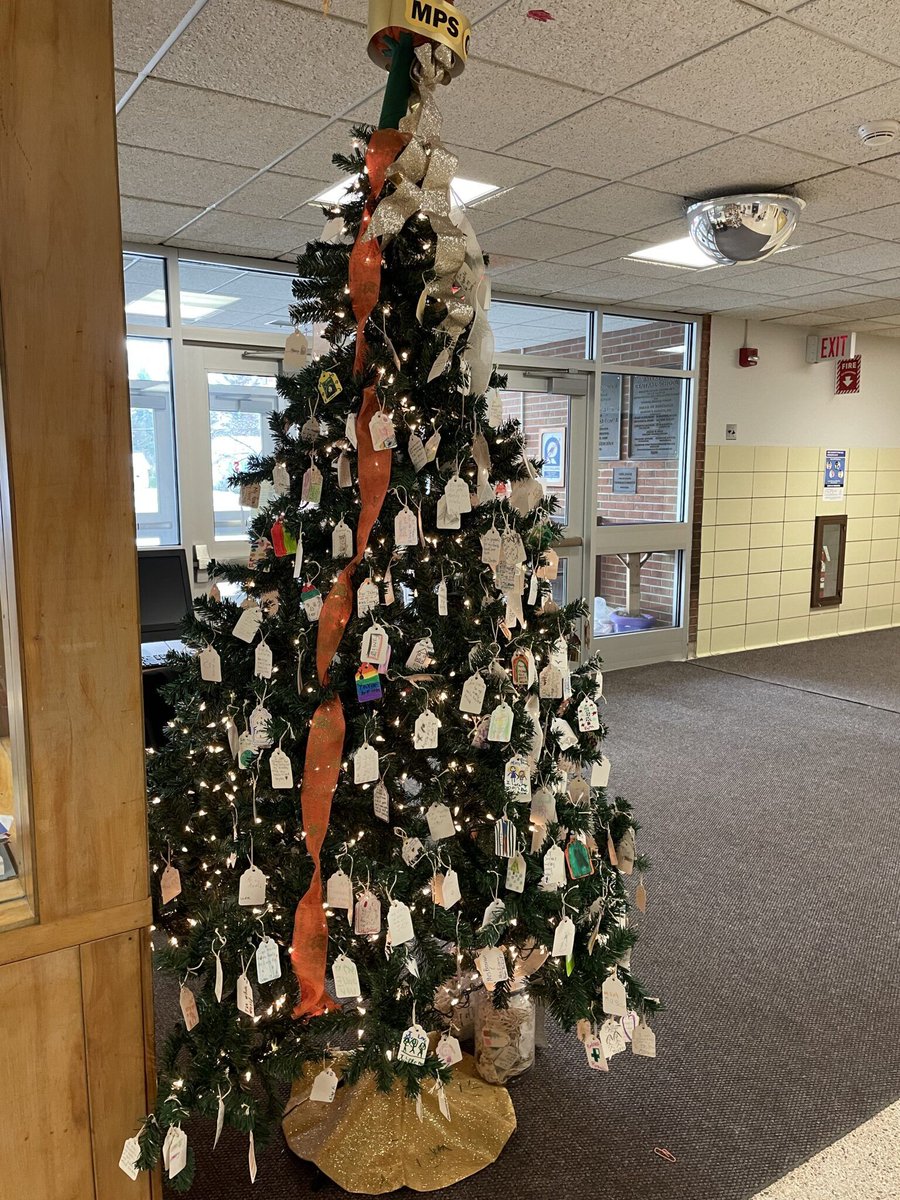 PosProject's tweet image. Looking forward to year 6 of Memorial Park Elementary&apos;s Tree of Gratitude!

posproject.org/tree-of-gratit…

#PositivityinAction