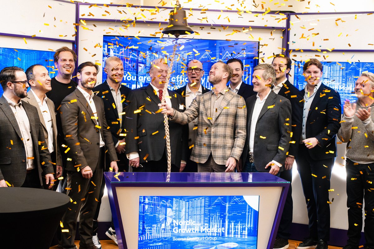 J Stael von Holstein tweet media