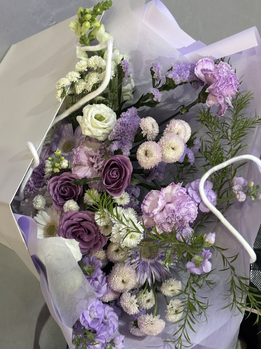 TSFR_CHITOSE's tweet image. 251125 †昇天† 🪻

졸업했습니다!
다들 정말정말 감사합니다
자세한 얘기는 추후 여유로워지면 긴 글로 풀어볼게요!!
다들 행복하세요!!