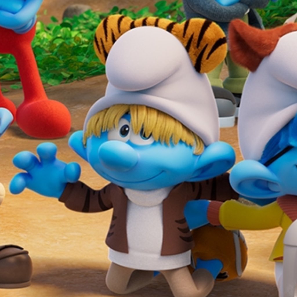 mochihochihae's tweet image. never knew this day would come… a smurf horanghae-ing 🐯😭