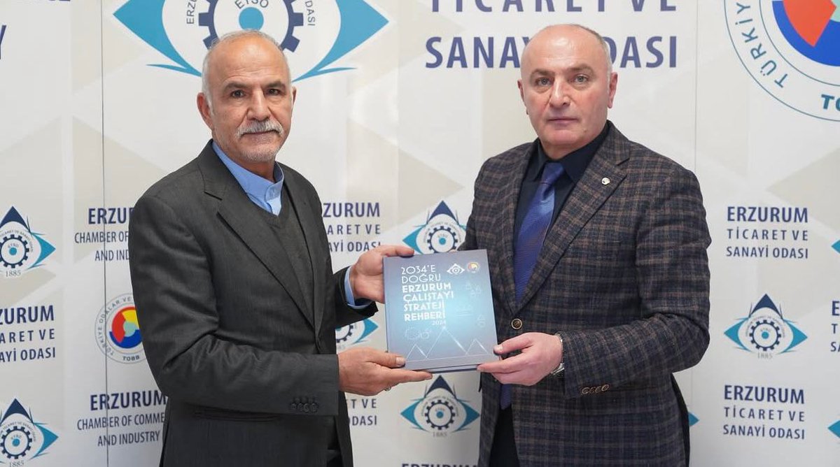 آقای علی‌بمان اقبالی زارچ، سرکنسول جمهوری اسلامی ایران در ارزروم با حضور در اتاق بازرگانی و صنایع ارزروم با آقای صاییم اوزآکالین، رئیس اتاق دیدار کرد. در این دیدار، ظرفیت‌های همکاری اقتصادی ایران و ترکیه در حوزه‌های مختلف و بحث و گفت و گو شد.