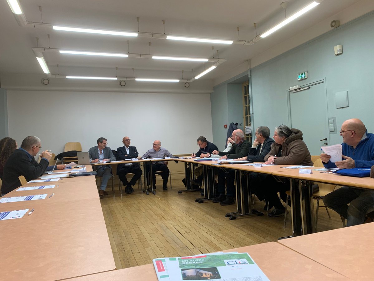 📅 Réunion du Comité – Lundi 24 novembre à Joinville
Au programme de cette nouvelle séance :
✔️ Validation du PV du 22 septembre 2025
✔️ Avis du CLIS sur la DAC
✔️ Préparation de la prochaine Lettre du CLIS
✔️ Point d’étape sur les expertises en cours