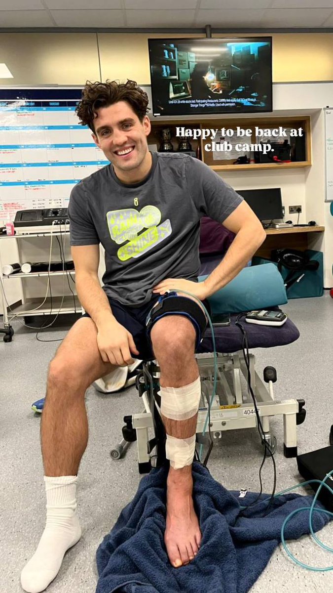 CityZ88's tweet image. GETTING BACK! 🤝 @mateokovacic8 has begun his recovery journey! 💪 Wishing Kova a speedy and full recovery! #ManCity #Kovacic #RecoveryMode