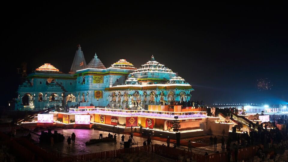 मंगल भवन अमंगल हारी।
द्रवहु सो दसरथ अजर बिहारी ।।🚩🚩🚩

#जय_श्री_राम