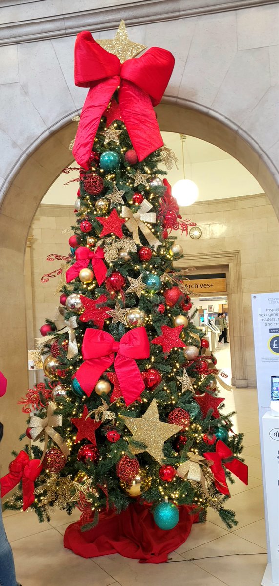 LillianKLogan1's tweet image. Beautiful Christmas tree, Central Library, Manchester. 
#Christmas #ChristmasTree  #Manchester