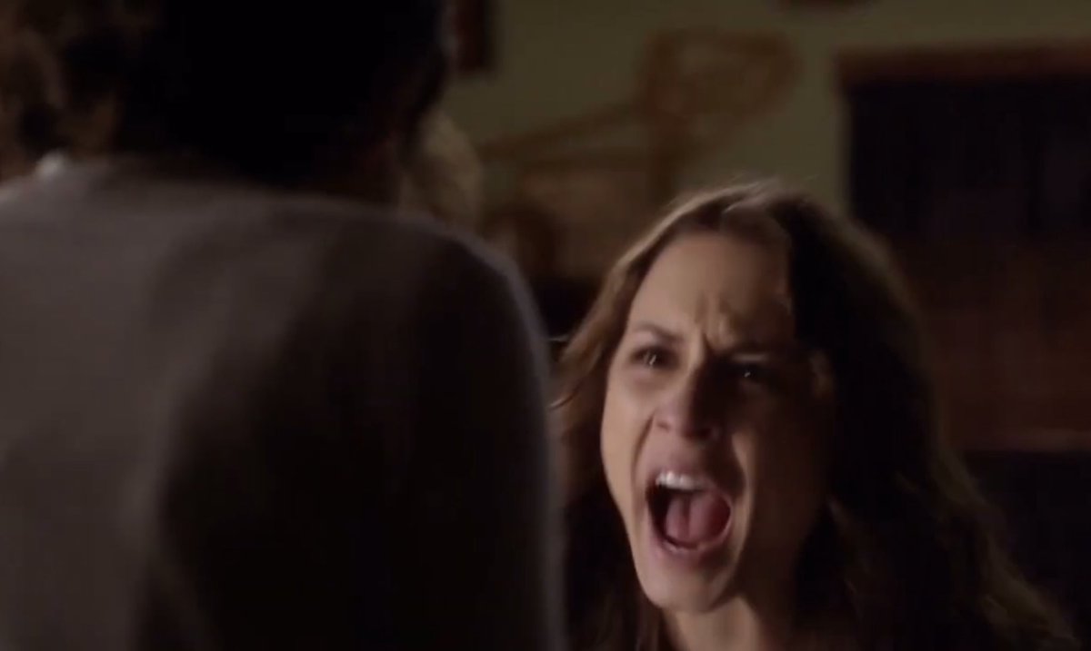 liarsarchives's tweet image. Current mental state is Spencer Hastings in Season 3.