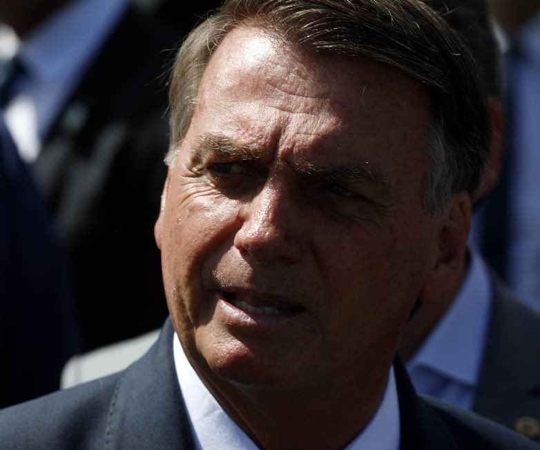 🚨URGENTE - Alexandre de Moraes decide que Bolsonaro cumprirá pena de 27 anos e 3 meses em regime fechado, na sede da Polícia Federal