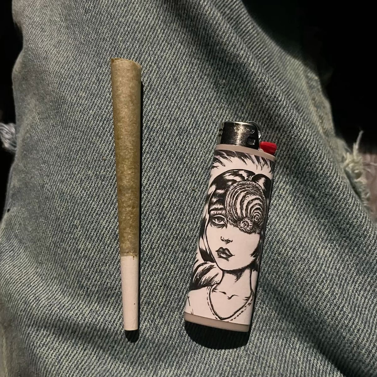 Stoner Barbie (@stonersvilla) on Twitter photo 