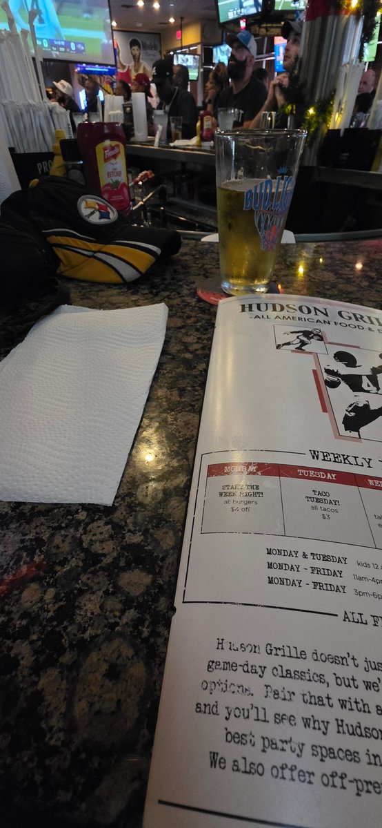 gogetit28866745's tweet image. Happy Tuesday🏒🏒🏒!!!
“Forget about style; worry about RESULTS.”
~Bobby Orr
#results
#PayItForward 
#gogetit 
@gogetit28866745