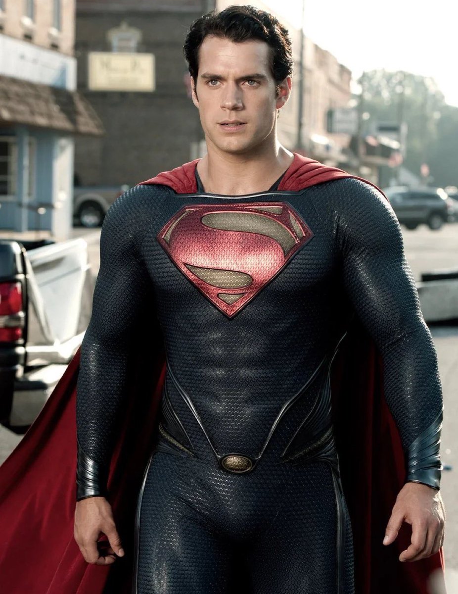 SepzenoOfficial's tweet image. Is this the best superman suit of all time?