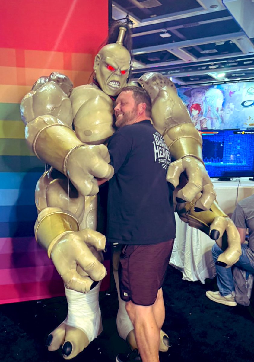 UncannyCarlos's tweet image. GORO also misses the @atari &amp;amp; @DigitalEclipse family! It was a true honor to help promote MKLK at PAX West. 🫶🏻