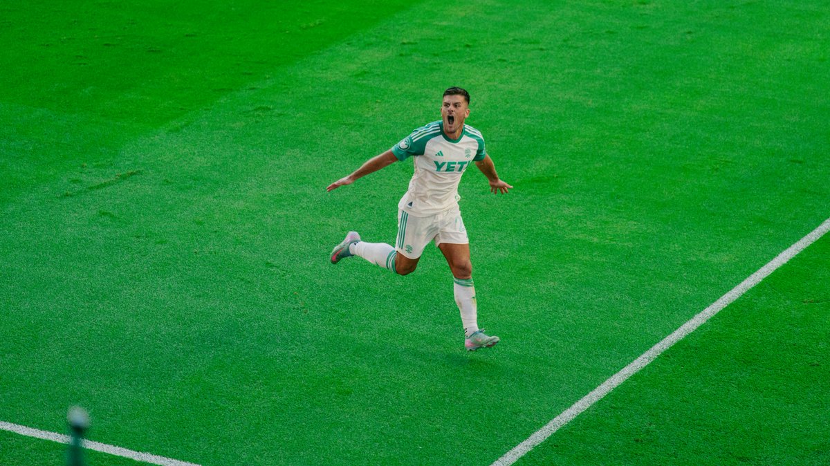 AustinFC's tweet image. A spark on the pitch and in the Austin community. ⚡️  

Thank you, @DiegoRubio_, for helping Grow the Legend.