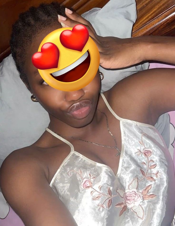 mreno255's tweet photo. First year Leo kasema haendi kulala hostel 
Nitapoa nae magetoni 🙌🙌🤗🤗
Hizi raha bariki na wengine baba https://t.co/T0ktnpBLAd