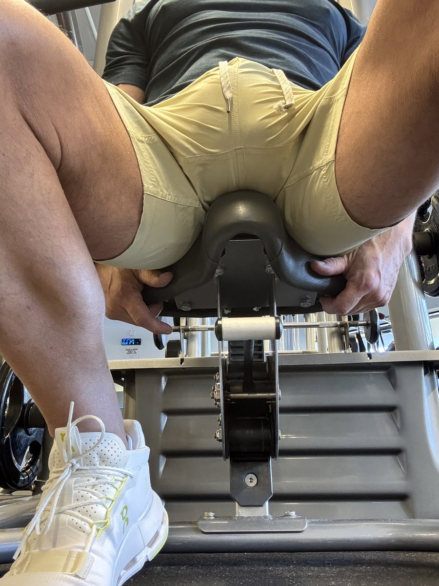 BulgingFl's tweet image. Workout bulge!   The tragedy.  🤣🤣