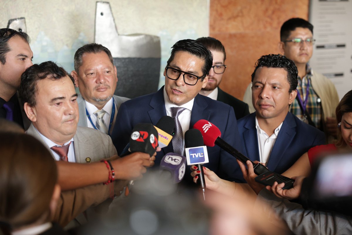 ces_ec's tweet image. ↪️ | Esta iniciativa busca reconfigurar a @secap_ec como entidad autónoma, dotada de personalidad jurídica y recursos propios, para restaurar su capacidad de diseñar y ejecutar con eficacia las políticas públicas destinadas a la formación y certificación profesional del país.