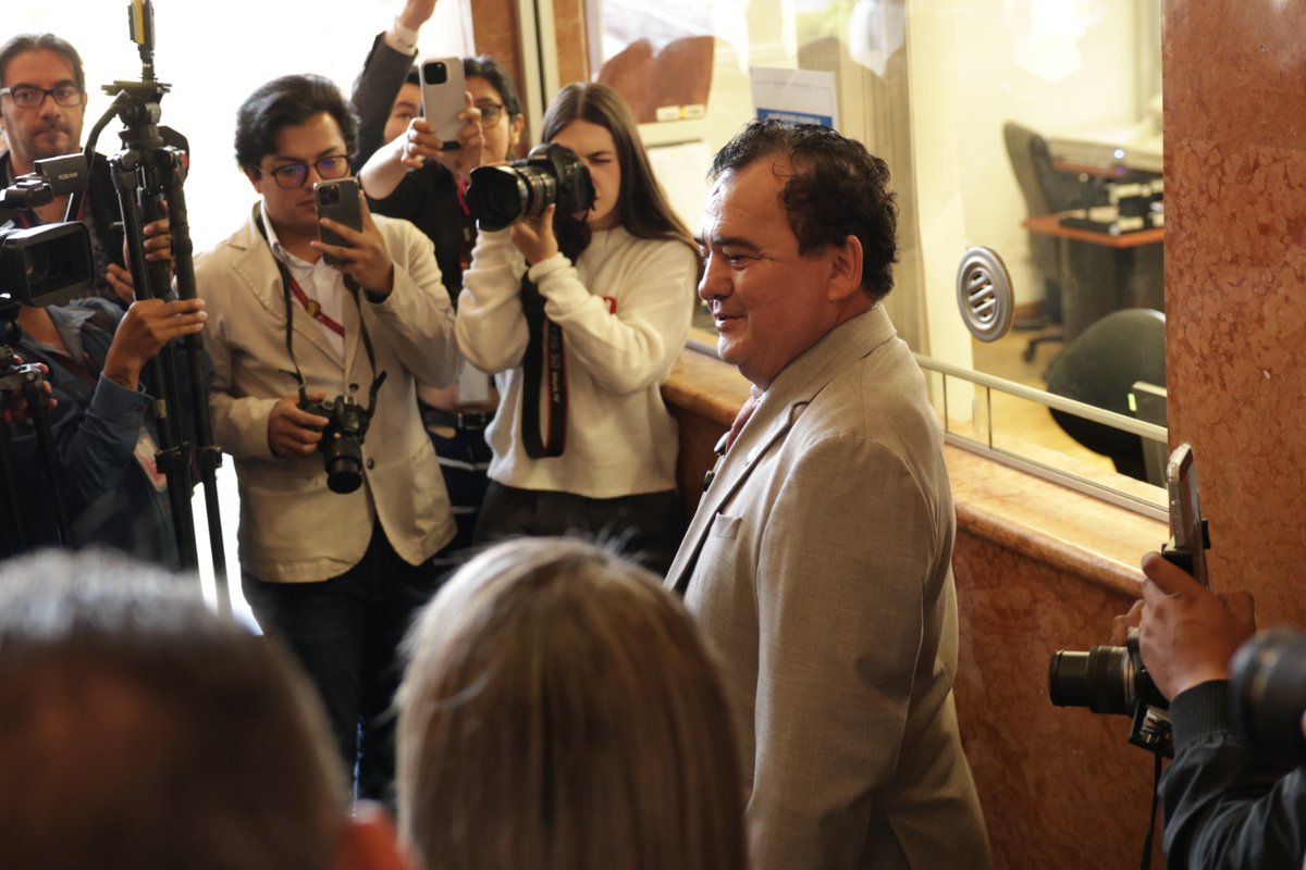 ces_ec's tweet image. ↪️ | Esta iniciativa busca reconfigurar a @secap_ec como entidad autónoma, dotada de personalidad jurídica y recursos propios, para restaurar su capacidad de diseñar y ejecutar con eficacia las políticas públicas destinadas a la formación y certificación profesional del país.