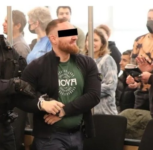 Konsequent gegen Faschismus
Konsequent gegen Rassismus 
Konsequent gegen jeden Antisemitismus 

Konsequent #Antifa|schistisch

#AntifaOst
#FreeAllAntifas