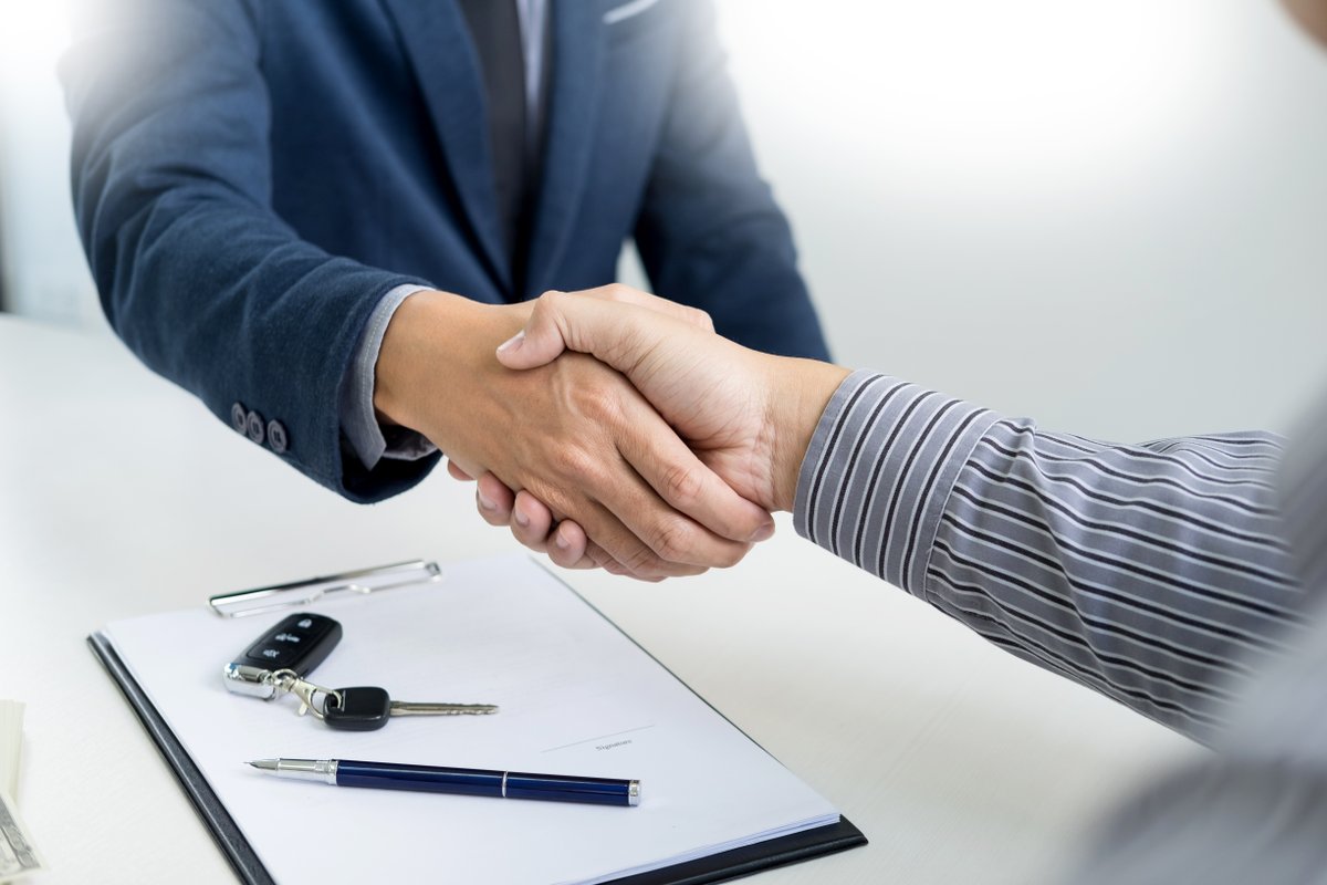 ConicelliSpring's tweet image. Ready to #SellYourCar? 💰🚙

Get top dollar for your car at Conicelli! We make selling your vehicle easy and #HassleFree. 

Our dedicated team will assess your car and offer you a competitive price. #UpgradeYourRide today!

👉 Learn More: bit.ly/496u1IF