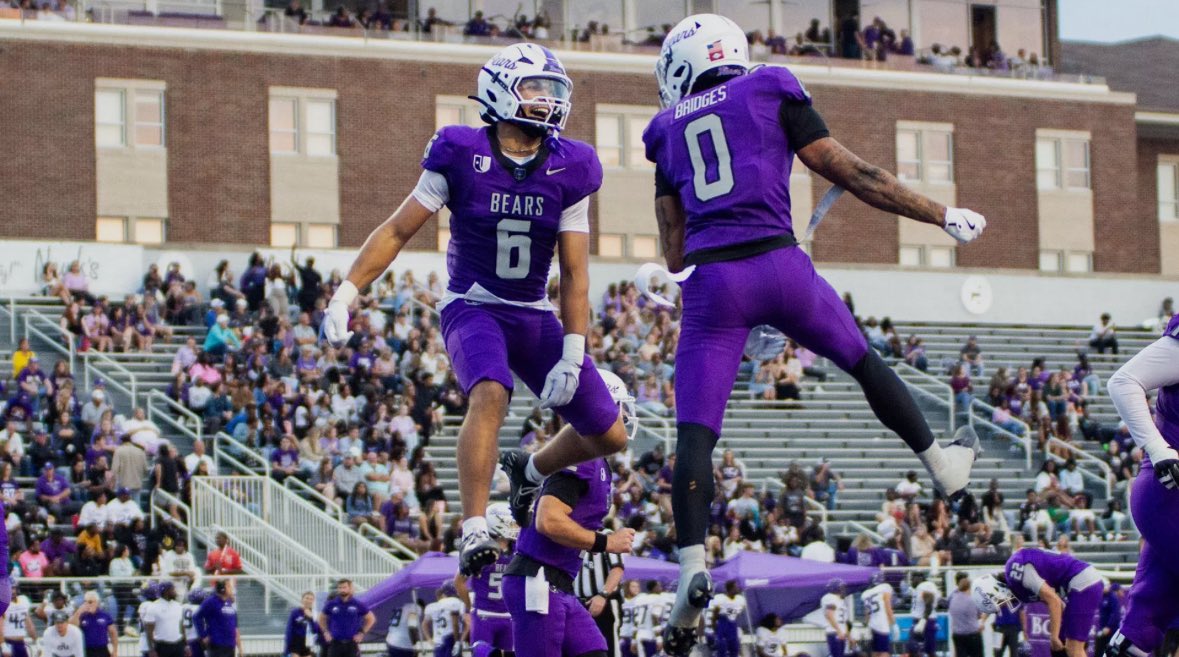 All Glory To God!!!! After a great conversation with <a href="/BlazeBarista/">Coach Blaze Barista</a> I’m blessed to announce that I’ve received my 3nd Division 1 offer to the University of Central Arkansas! <a href="/UCA_Football/">𝗨𝗖𝗔 𝗕𝗘𝗔𝗥𝗦 𝗙𝗢𝗢𝗧𝗕𝗔𝗟𝗟</a> 
<a href="/coachfischer7/">Jeff Fischer</a> <a href="/CoachLukeSC/">Coach Williams Fierro</a> <a href="/CoachJayNelson/">Jay Nelson</a> <a href="/sicilia_brandon/">Brandon Sicilia</a> <a href="/JUCOFFrenzy/">JUCO Football Frenzy</a>