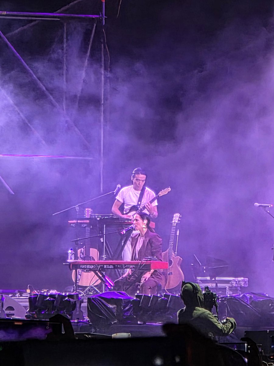 SINALTAC's tweet image. Con un atardecer espectacular #JulietaVenegas se presentó en el #TecateComuna ☀️