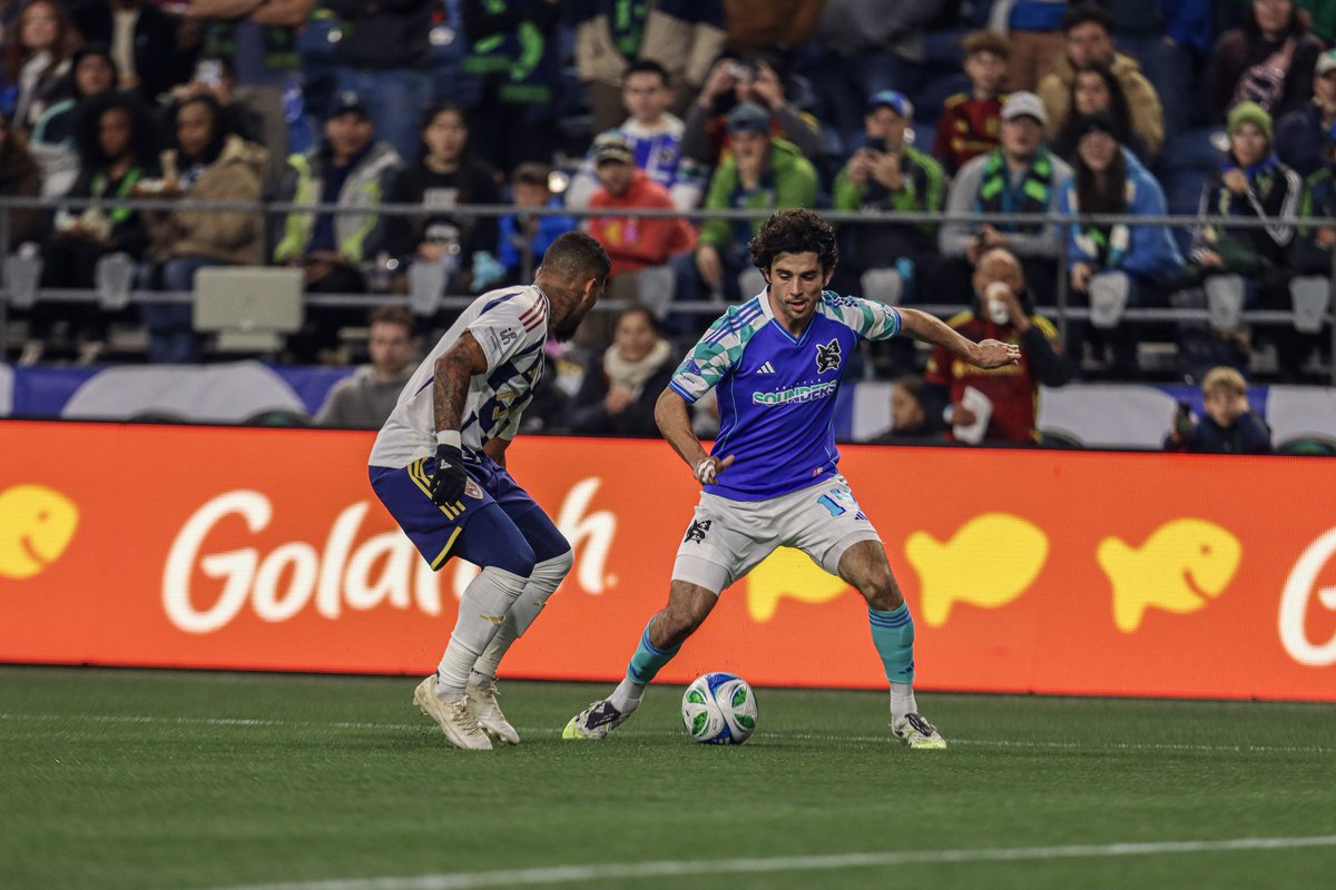 Niko Moreno tweet media