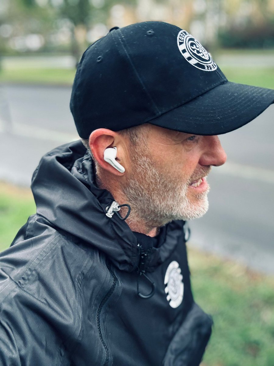 MindBodySoleUK's tweet image. In a constantly moving world, remember it’s okay to hit pause and recharge. Embrace your own company, switch off from everything, and find solace in self-care. It’s necessary for a healthy mind and soul. #MeTime #Recharge #SelfCare