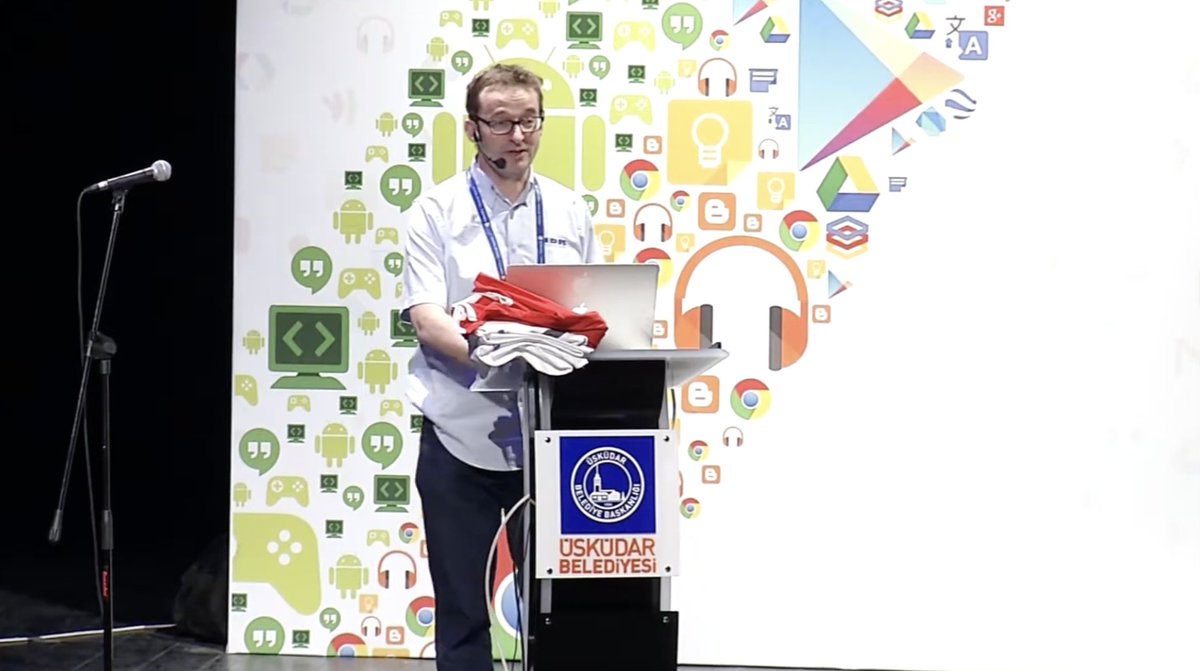 JavaPDF's tweet image. 10 years ago, Mark gave a talk outlining five reasons why NetBeans belonged in every developer’s toolkit @GDGIstanbul Now it’s 2025 and with the rise of AI there are even more compelling reasons you won’t want to miss. 

idrsolutions.com/?mtm_campaign=…

#dfist25 #devfest #developers