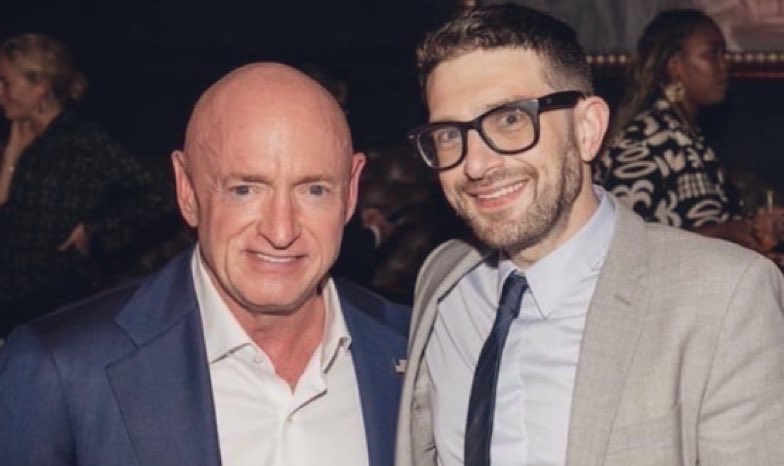 <a href="/PeteHegseth/">Pete Hegseth</a> 🚨 BREAKING: TREASONOUS CLOWN IN UNIFORM BEGS TEENS TO MUTINY AGAINST THE PRESIDENT! 😱

You’re literally telling 18-year-old heroes to disobey their Commander-in-Chief! 

You’re NOT a patriot. Not a victim. JUST A PARTISAN DEMOCRAT HACK IN CAMO PLAYING REVOLUTION DRESS-UP!