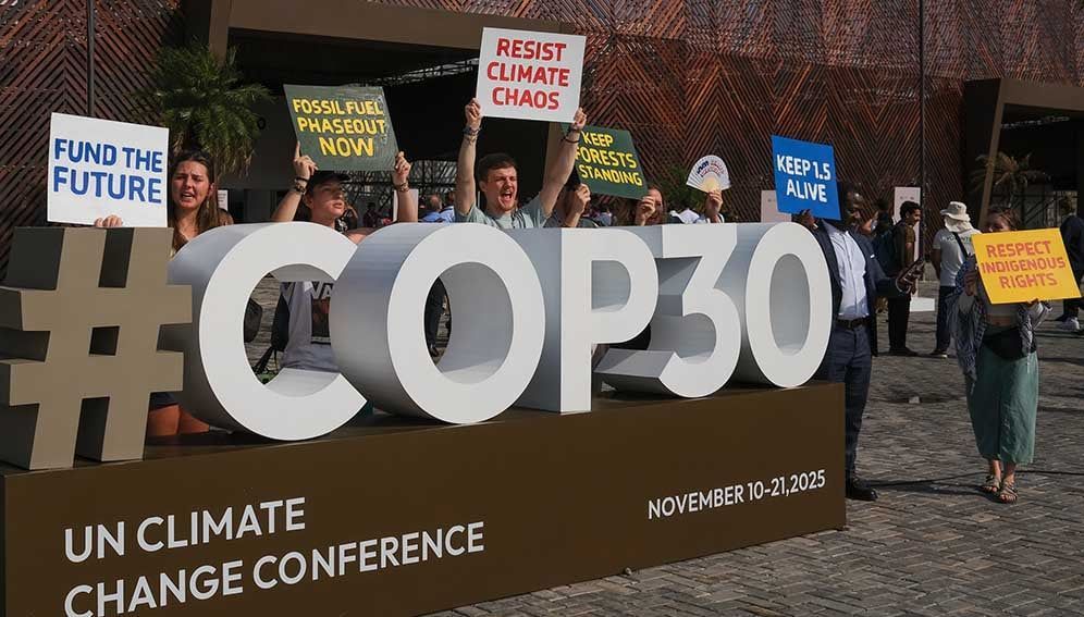 SciDevNet's tweet image. #COP30 plan will see tripling of #climate adaptation finance for poor countries, but fossil fuels are kicked down the road. More details here: scidev.net/global/news/co…