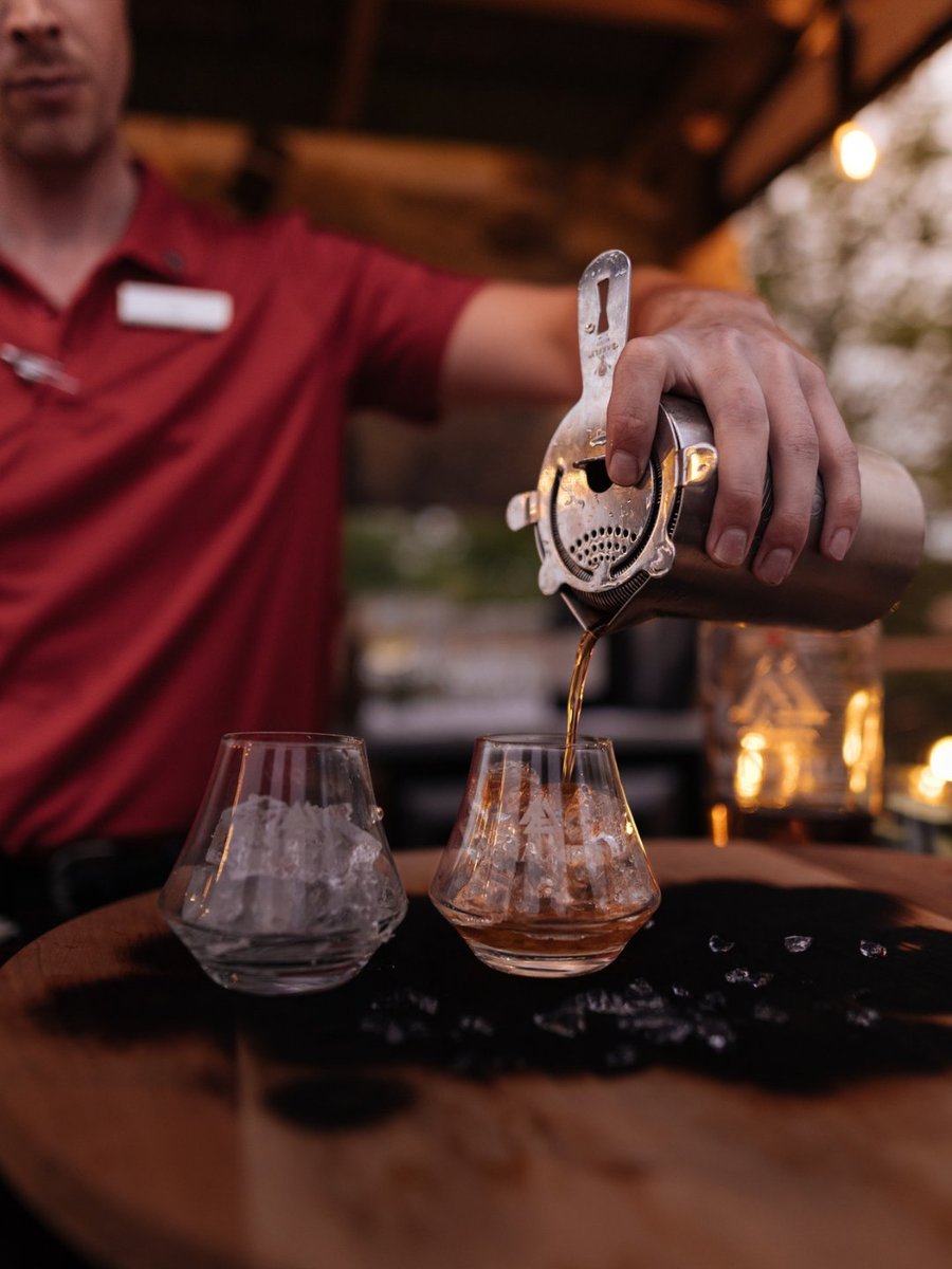 POV: You made the right choice - and now you’re just waiting for it to be poured. 🥃