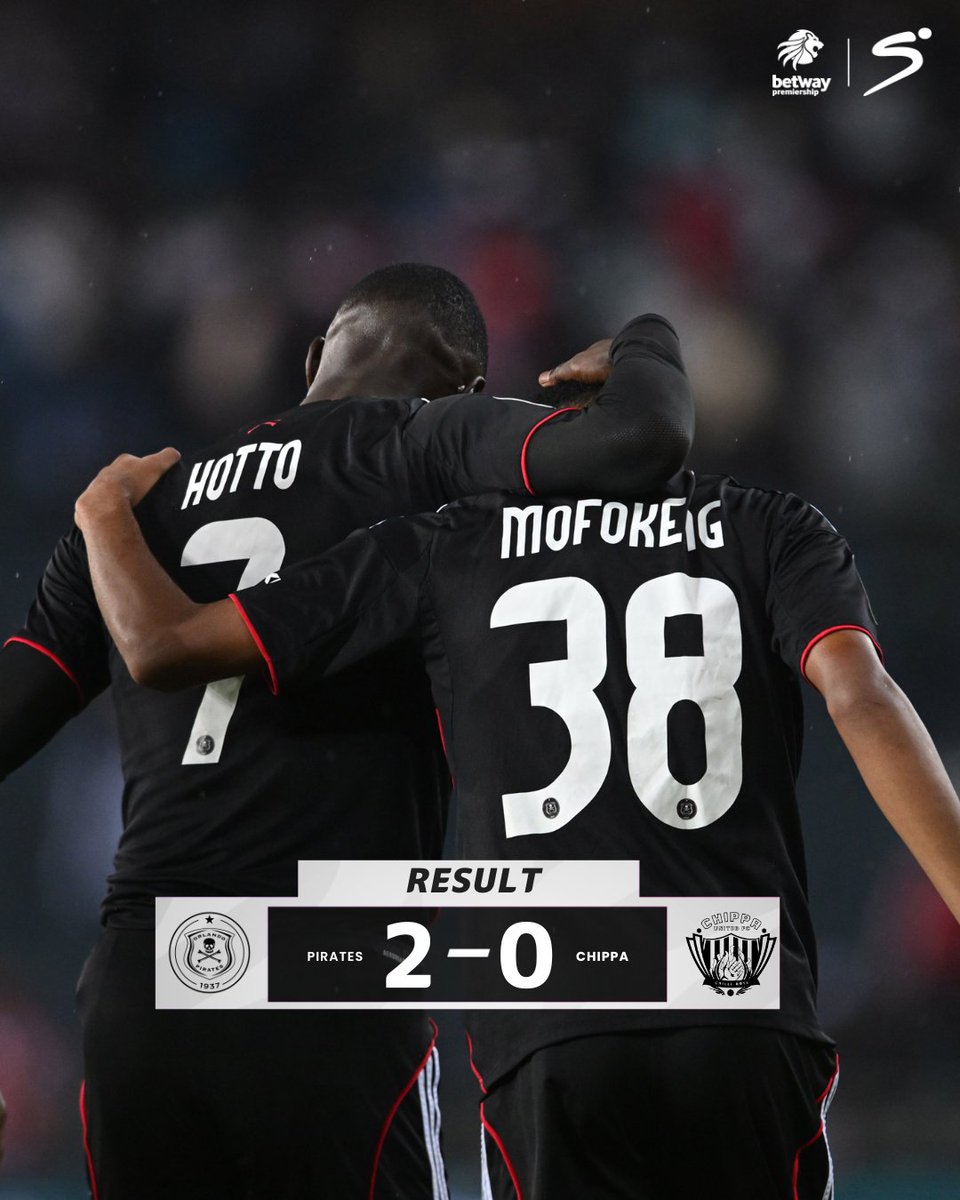 SSFootball's tweet image. Orlando Pirates go level on points with Mamelodi Sundowns at the top of the table 🤝⚽

#BetwayPrem | #SSDiski