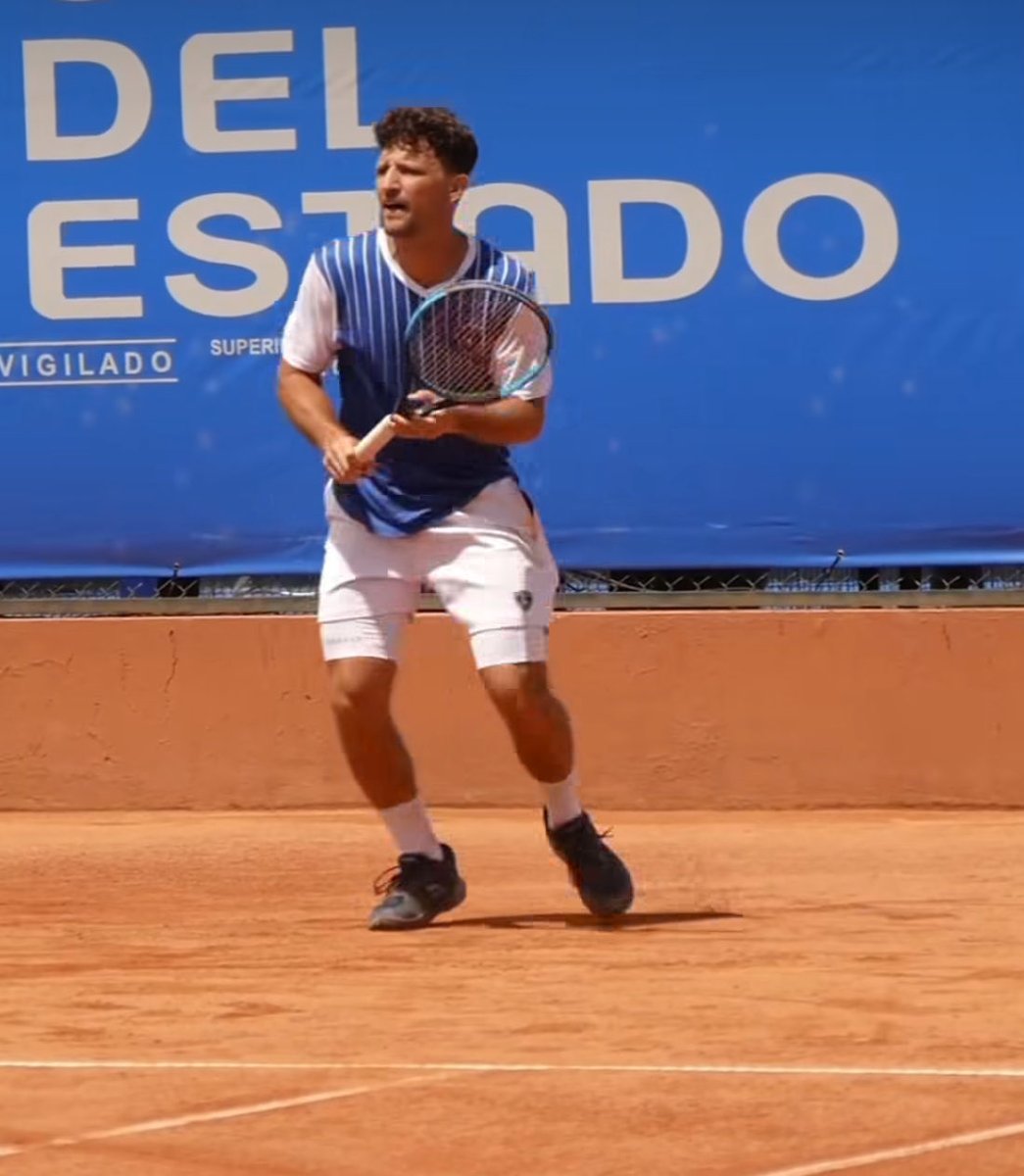 PrimerSetCol's tweet image. Sigue vigente Nico Barrientos. Triunfo y paso a los 8ºs de final del Challenger de Bogotá.