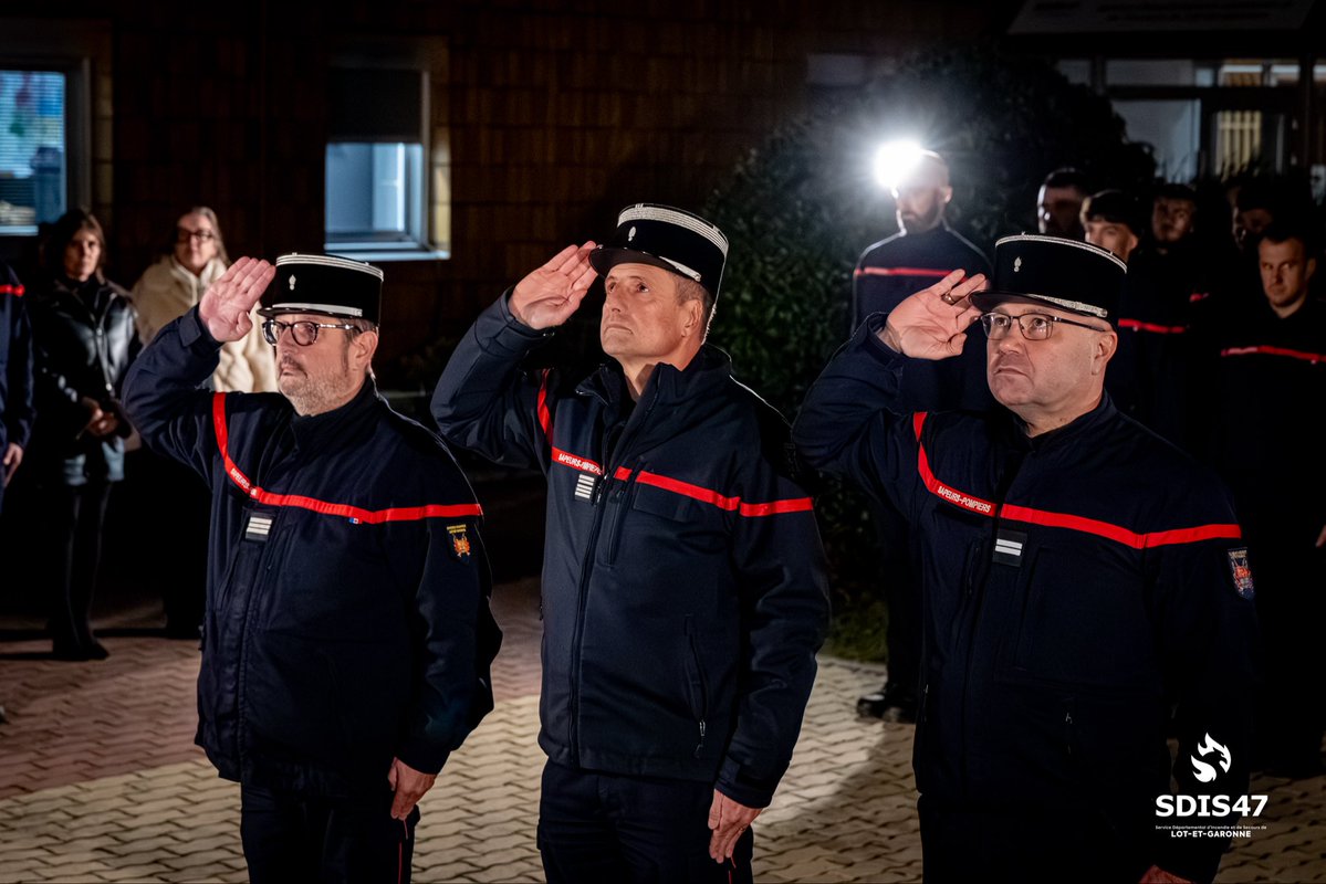 sdis47's tweet image. 🔥 7ème soirée d’intégration des nouveaux SPV 🔥
Écusson 🎖️ • Ateliers 📚 • Fourragère 🎗️
👏 Bienvenue à nos nouveaux volontaires et à celles et ceux aillant terminé leur FI!
#SDIS47 #SPV #Engagement #sapeurspompiers