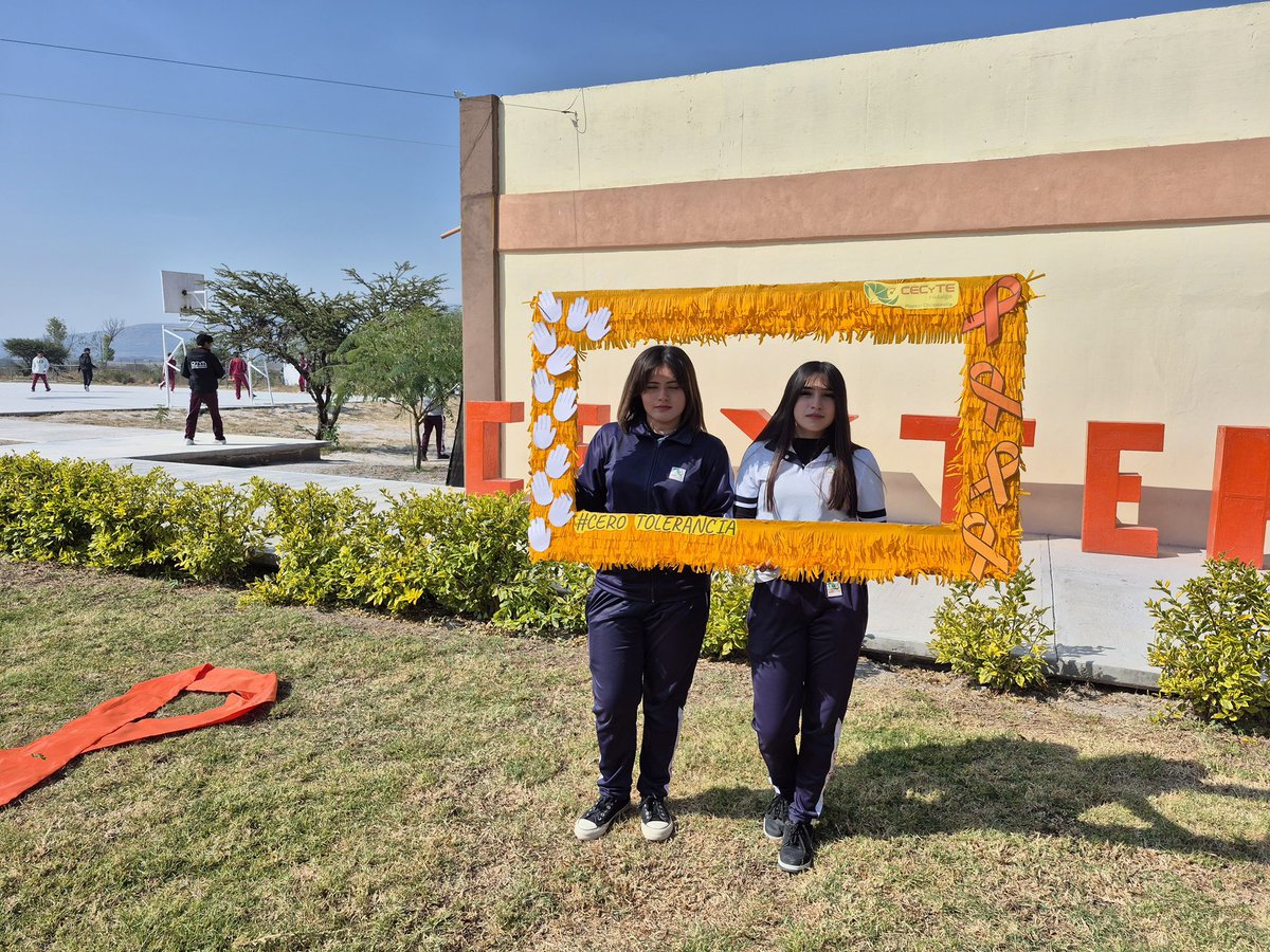 CECyTEHChilcuau's tweet image. Hoy, 25 de noviembre, nos unimos a la conmemoración del Día Internacional de la Eliminación de la Violencia contra las Mujeres y Niñas, una fecha que nos invita a reflexionar y alzar la voz. 
#SomosUnEquipoTransformandoElFuturo
@CECyTEHidalgo @edmundo_rmz