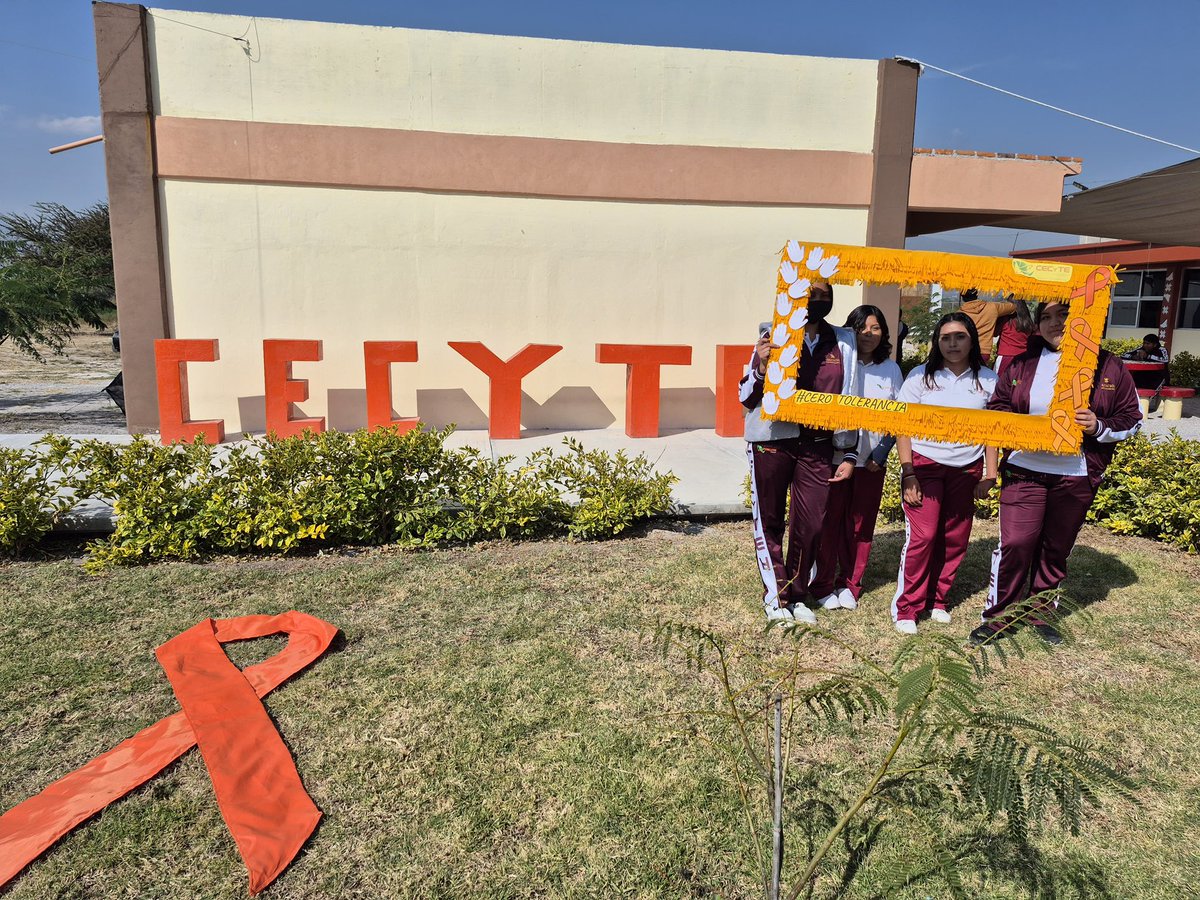 CECyTEHChilcuau's tweet image. Hoy, 25 de noviembre, nos unimos a la conmemoración del Día Internacional de la Eliminación de la Violencia contra las Mujeres y Niñas, una fecha que nos invita a reflexionar y alzar la voz. 
#SomosUnEquipoTransformandoElFuturo
@CECyTEHidalgo @edmundo_rmz