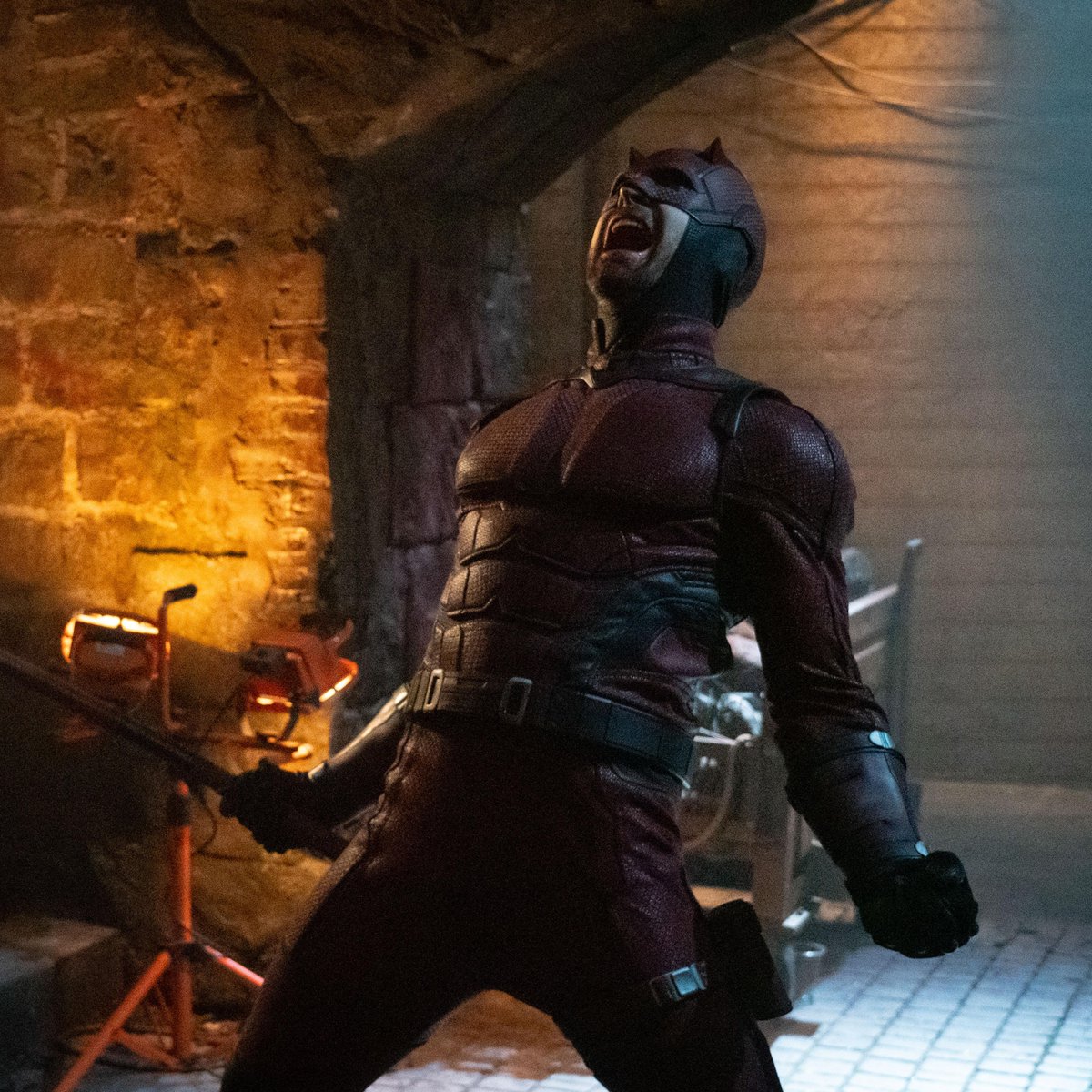 GeekVibesNation's tweet image. Charlie Cox confirms Foggy is dead

“Daredevil heard his heart stop. He’s dead. I’m sorry. I’m very sad. I am. I love that theory, but it’s wrong.”

(@LaConveMTY)