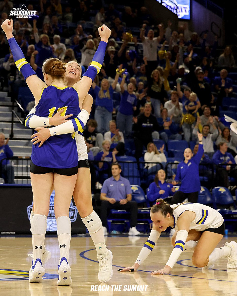 TheSummitLeague's tweet image. Semifinals came with HEAT 🔥

📸 » @Inertia_Photo

#ReachTheSummit x #SummitVB x @NCAAVolleyball
