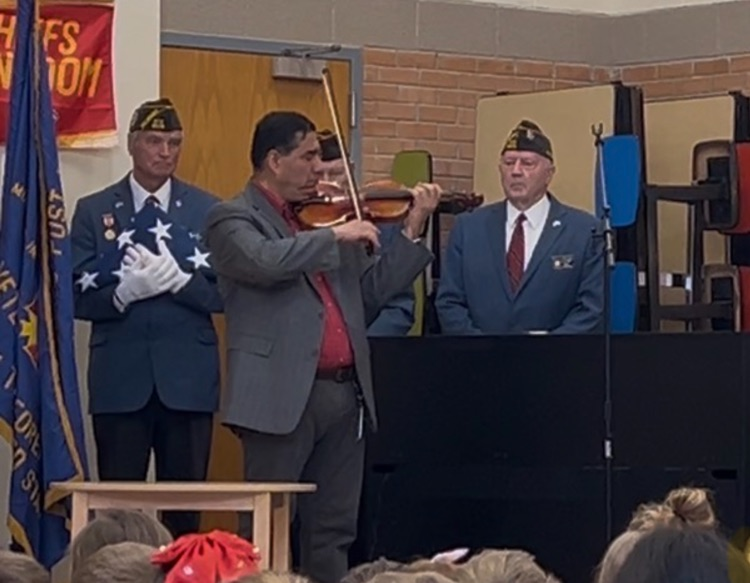 WilsonElem489's tweet photo. Honoring our Veterans with our annual assembly https://t.co/ysAbLE4ZXG