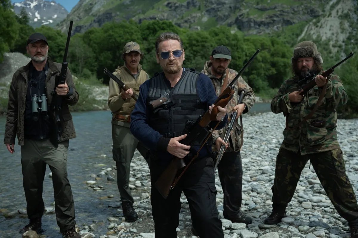 Según informa el periodista Clément Garin, Apple canceló la serie francesa ‘Furtivo’ (#TheHunt) por plagio.

Su creador, Cédric Anger, habría ocultado que estaba basada en la novela de 1973 'Shoot'.

Apple y la productora prepararían una demanda por los millones invertidos.