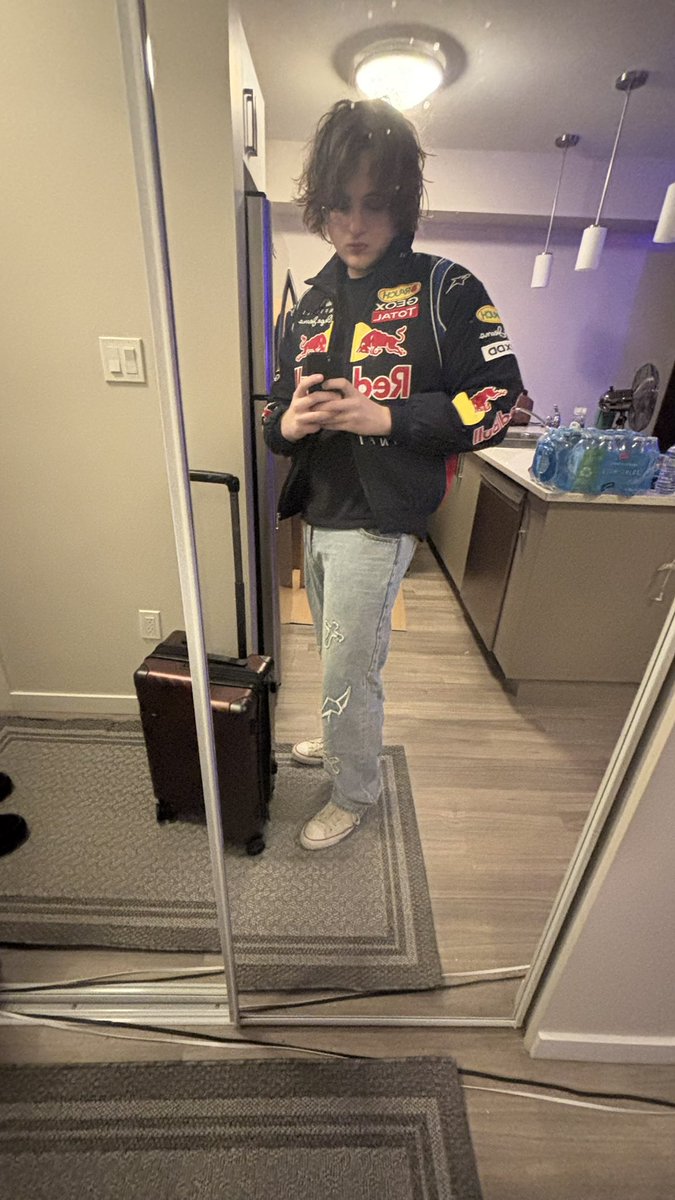 lycommit's tweet image. sweden bound