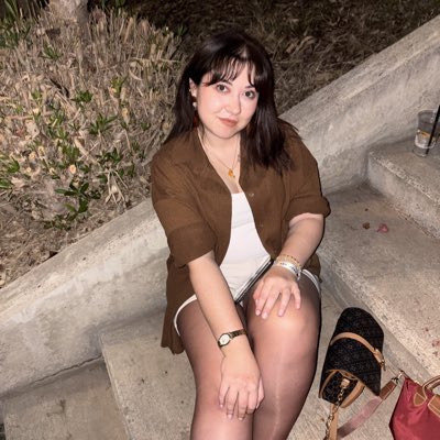 elif_koska's tweet photo. #YeniProfilResmi https://t.co/ls4XJ5NWUt